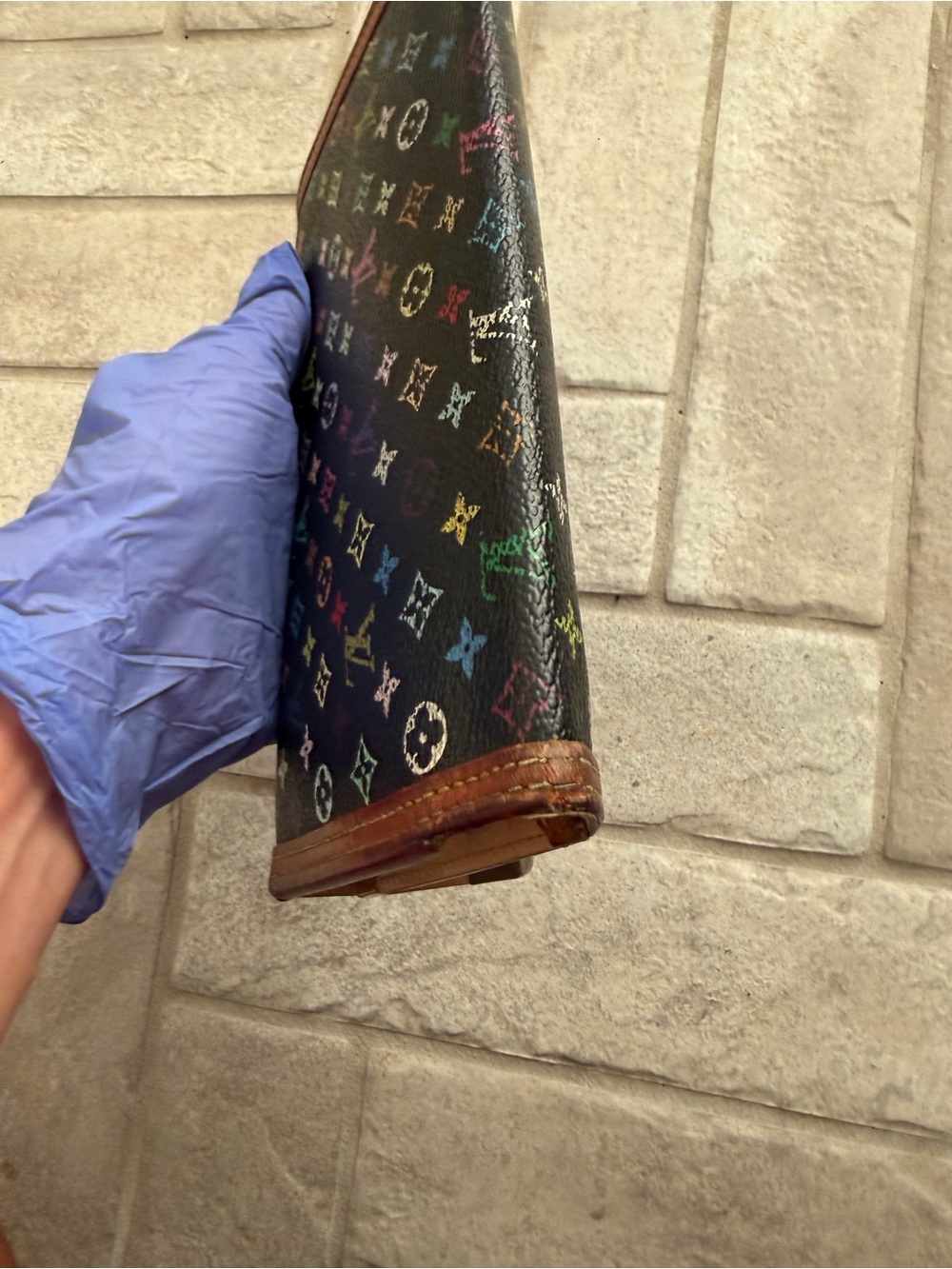 Louis Vuitton x Takashi Murakami Monogram Multicolor Porte-Trésor Wallet - Picture 15 of 16